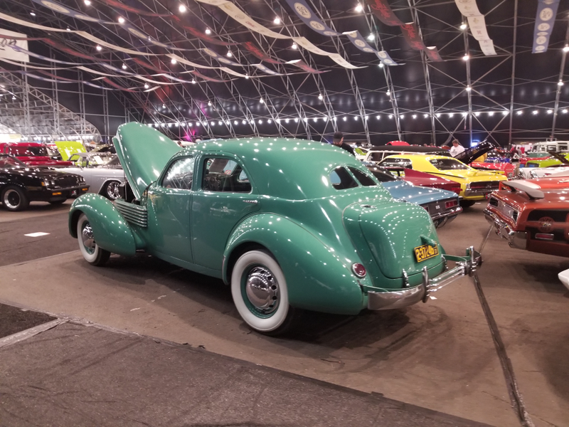 Illustration for article titled Barrett Jackson Scottsdale 1/16